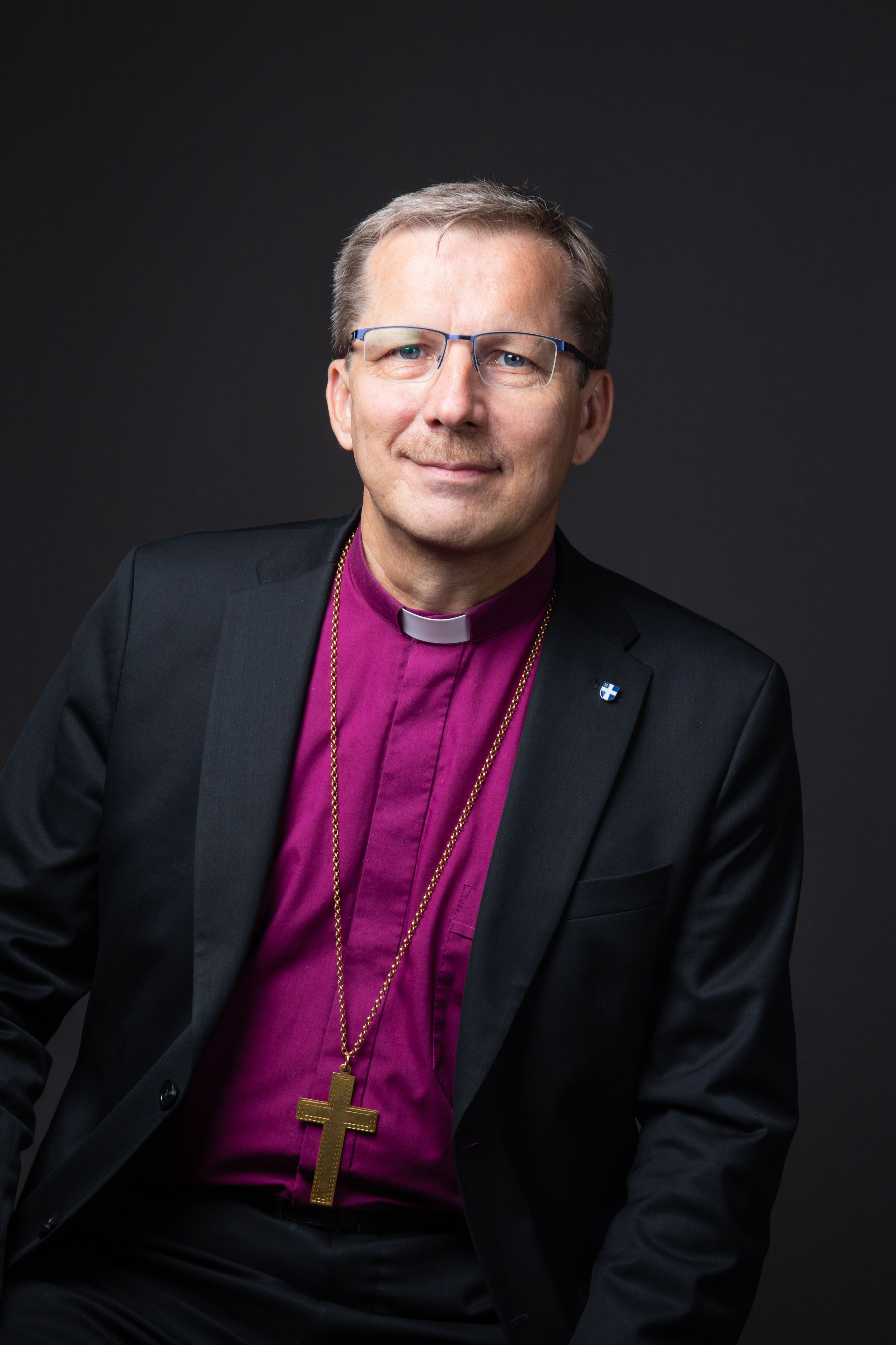 Piispa Jukka Keskitalo.